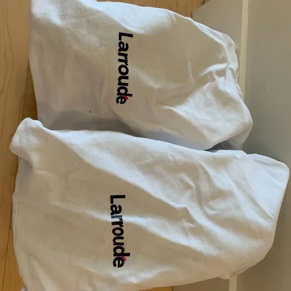 LARROUDE - LIKE NEW Miso Platform Strap Sandal in black raffia - size 8 - Picture 7 of 9